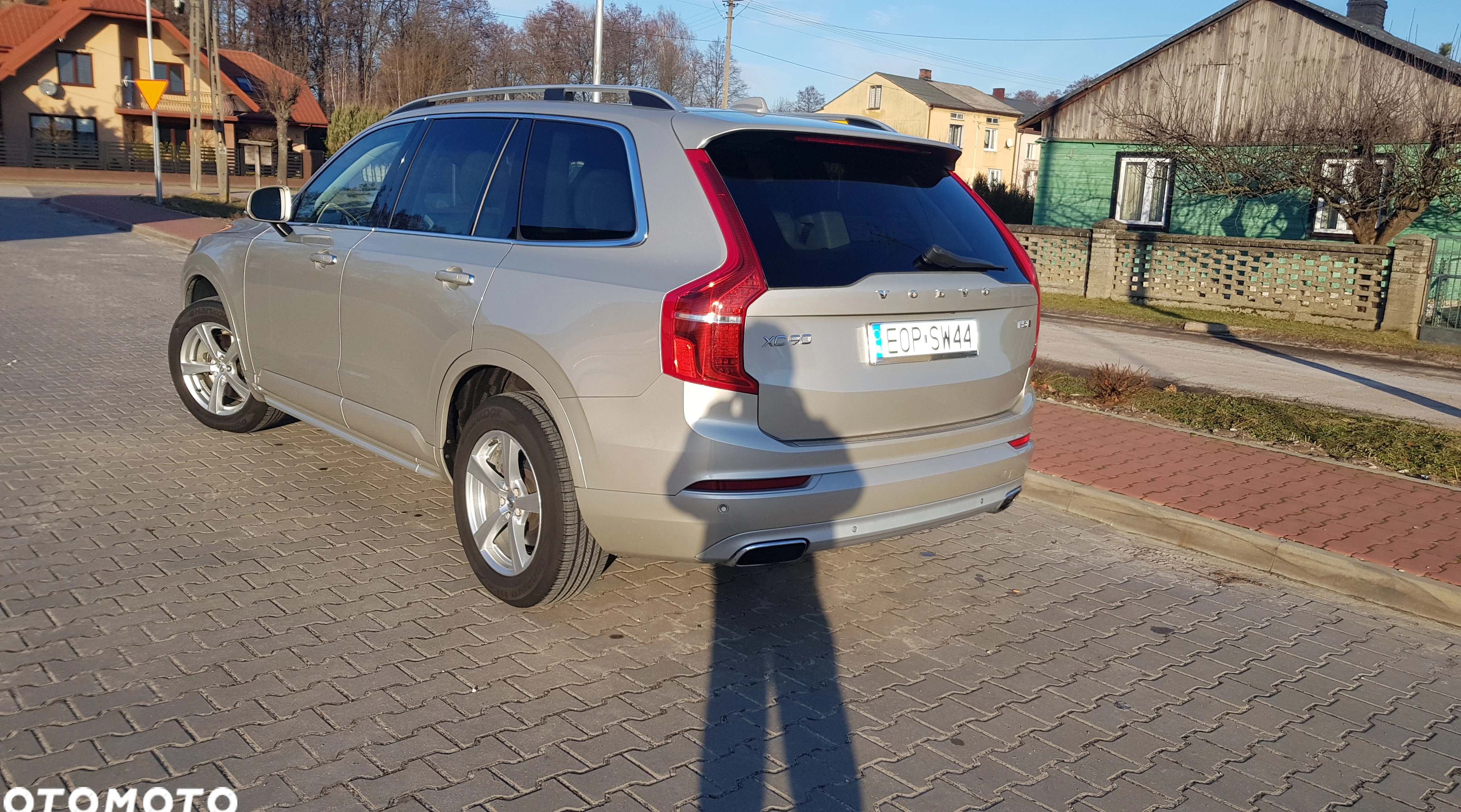 Volvo XC 90 cena 129000 przebieg: 132000, rok produkcji 2016 z Drzewica małe 56